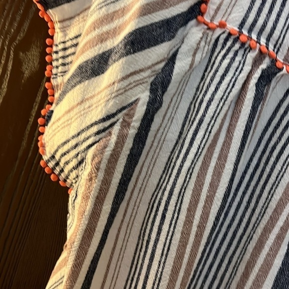 For Cynthia part linen large sleeved top. Size Large. - Picture 9 of 11